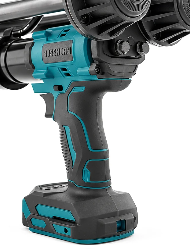 Close-up of Apex Quad handle and battery connection for Makita